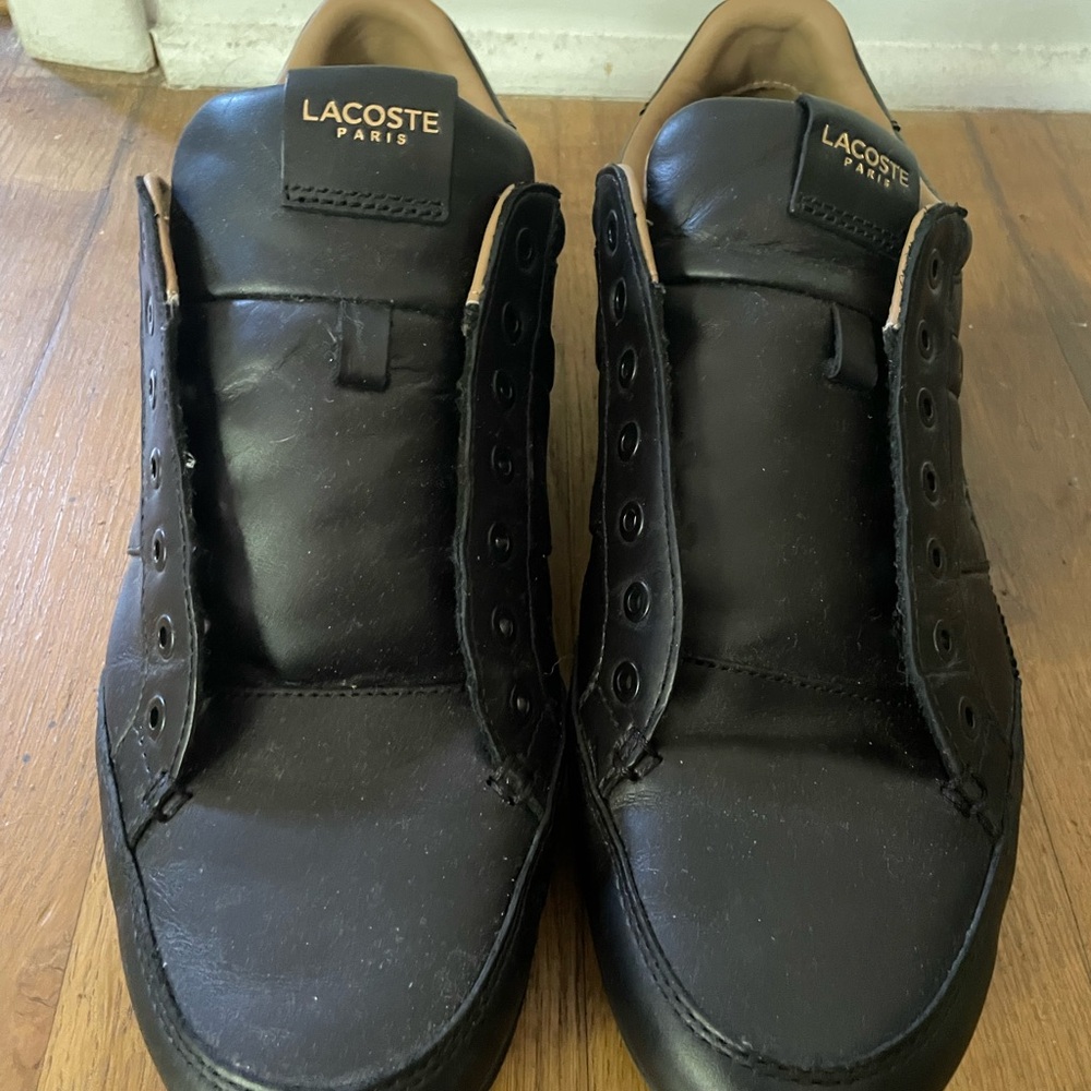 Lacoste Black Sneakers Sleek Minimalist Design
